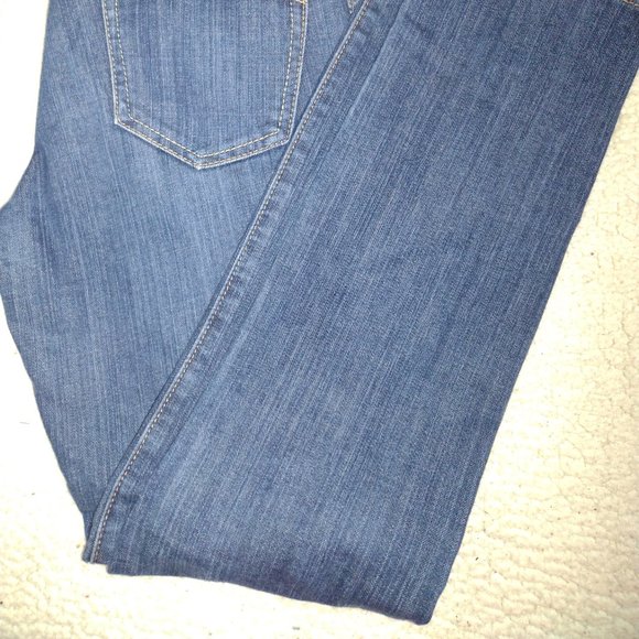 Women's Jeans, ** Old Navy/The Diva straight legs, size 8 long/ 32" waist - Picture 6 of 10